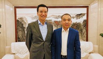 Ivan Chu and Mr Fan Ruiping