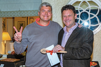 Mark Celenk from Cathay Pacific receives the Award for Sportsmanship from Pat Healy.