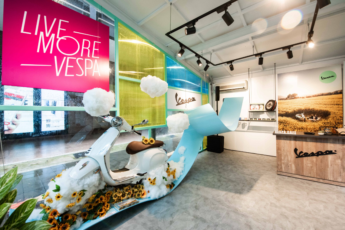 Vespa launches