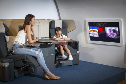 Visitors can experience virtual travel on a Cathay Pacific Business Class seat while enjoying a medley of old and new aviation videos.