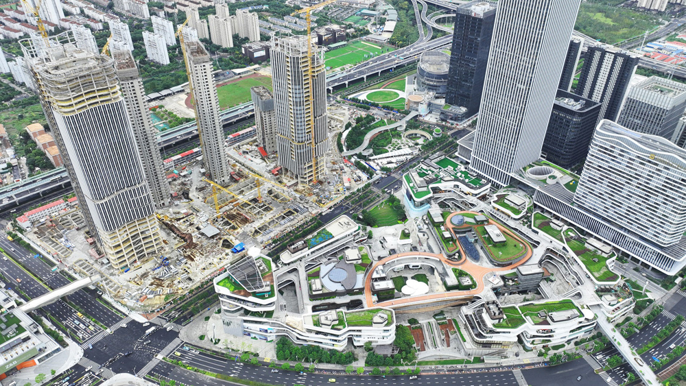 The New Bund Plot, adjacent to Taikoo Li Qiantan.