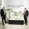 One Taikoo Place tops out