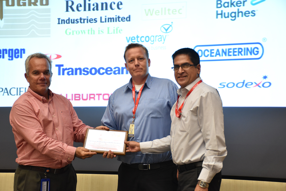 (Left to right): Mr Claudio Tigre Maia, RIL Drilling Superintendent, presents the award to Chris Thor Illum, SPO’s Regional Manager, HSEQ and Nithin Menon, SPO’s Country Manager, India.