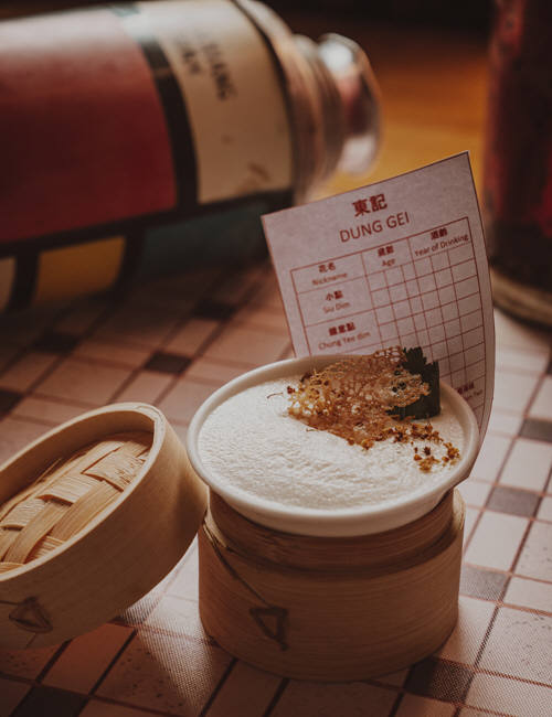 On Sugar’s creative bar menu is ‘Flavours of Hong Kong’ – an extensive selection of locally inspired cocktails complemented with a taste of nostalgia.