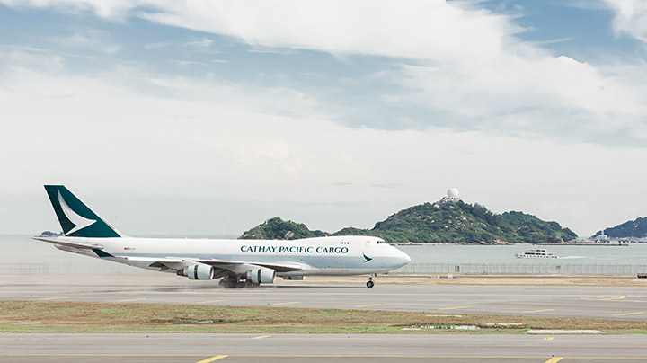 First commercial flight at HKIA’s third runway
